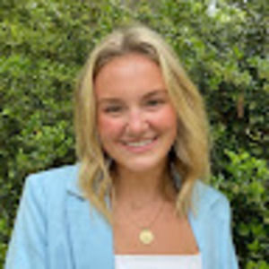 Meet your Posher, Lanie